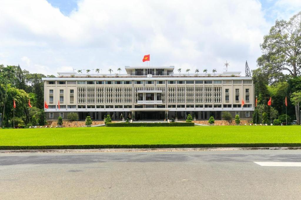 Отель Saigon Cozy 